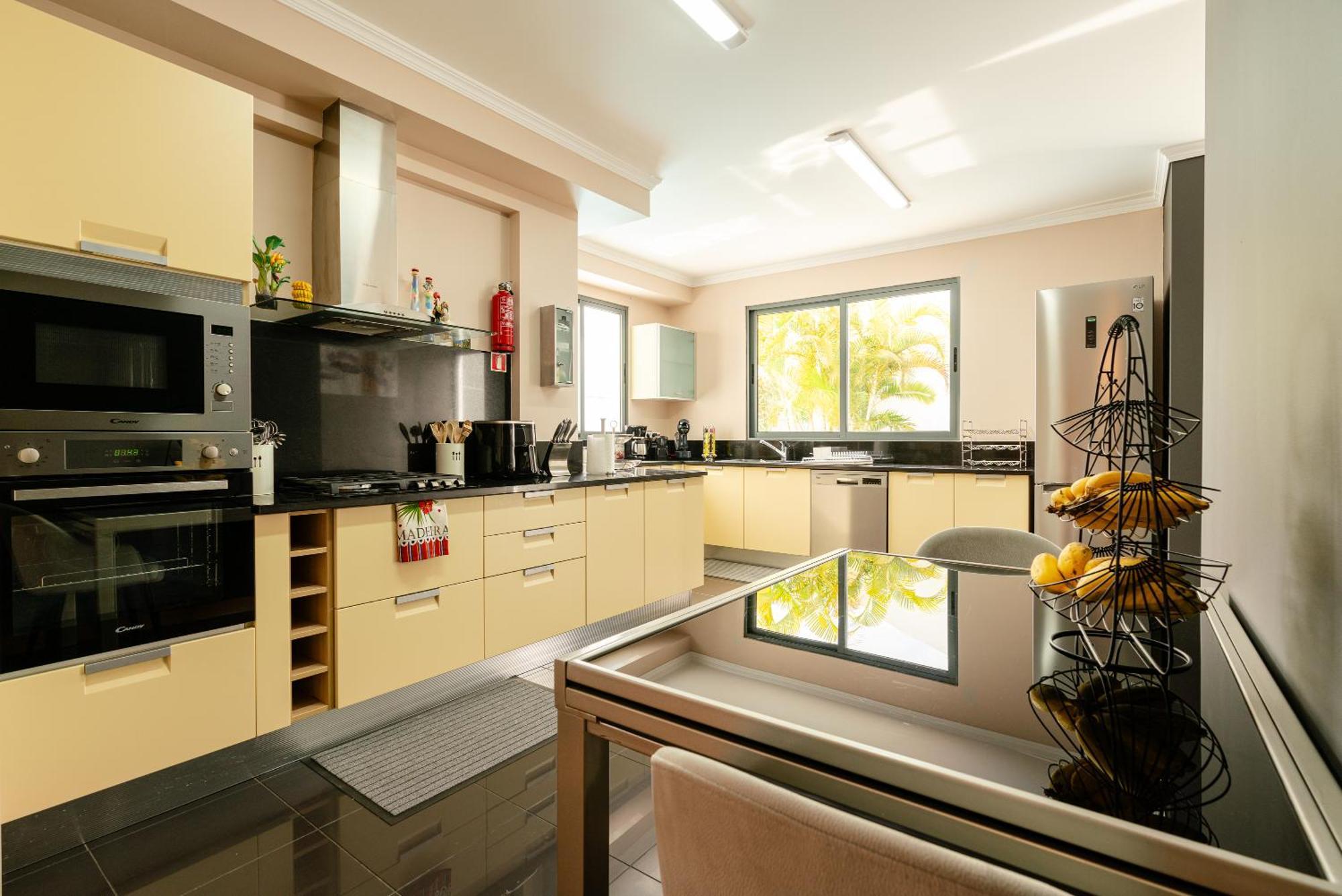 Villa Nunes, Big Holiday House With Private Pool Calheta  Exteriör bild